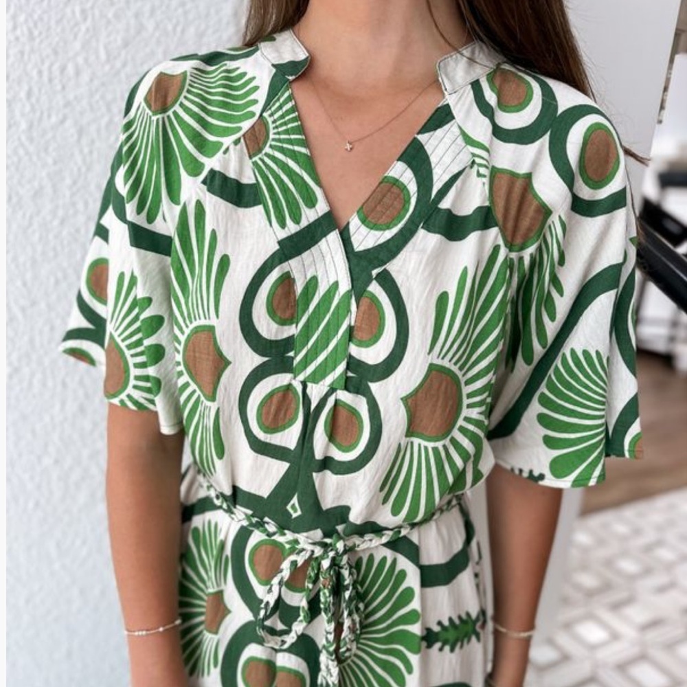 NWOT RARE GiGio Leona Palm Midi Dress Size S